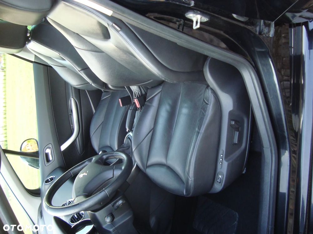 Peugeot 308 2.0 HDi Active - 11