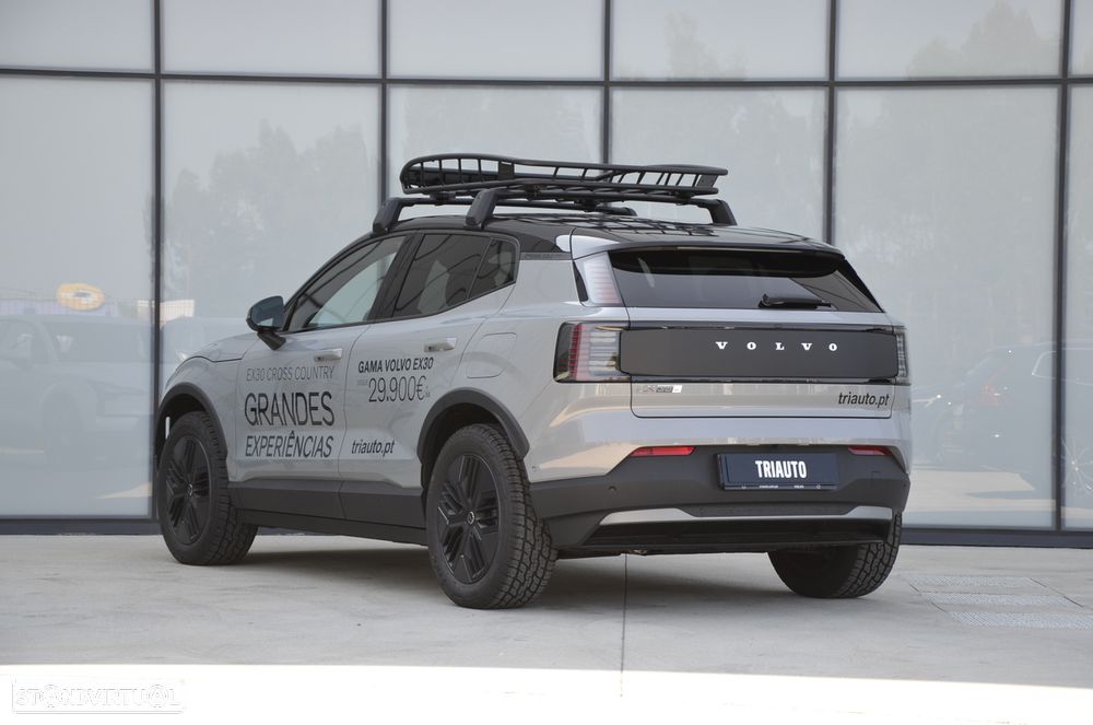 Volvo EX30 Cross Country 69 kWh Twin Motor Ultra - 39