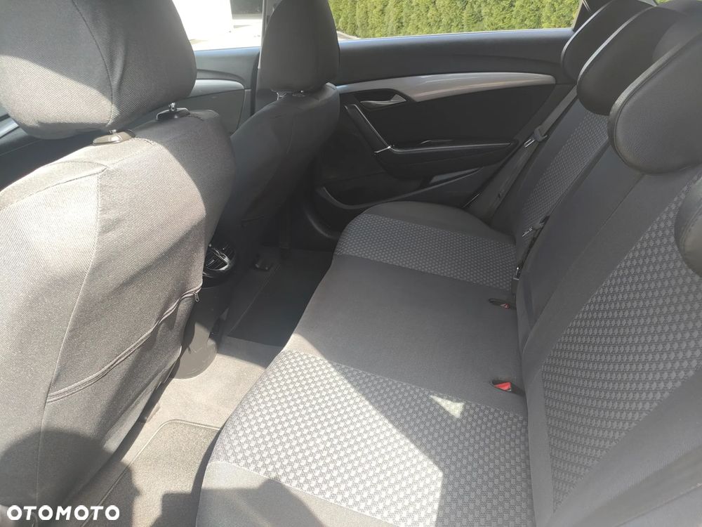 Hyundai i40 Kombi blue 1.6 Classic - 11