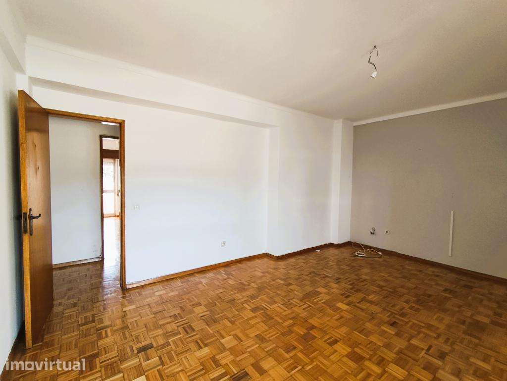Apartamento T2 - Grande imagem: 4/13