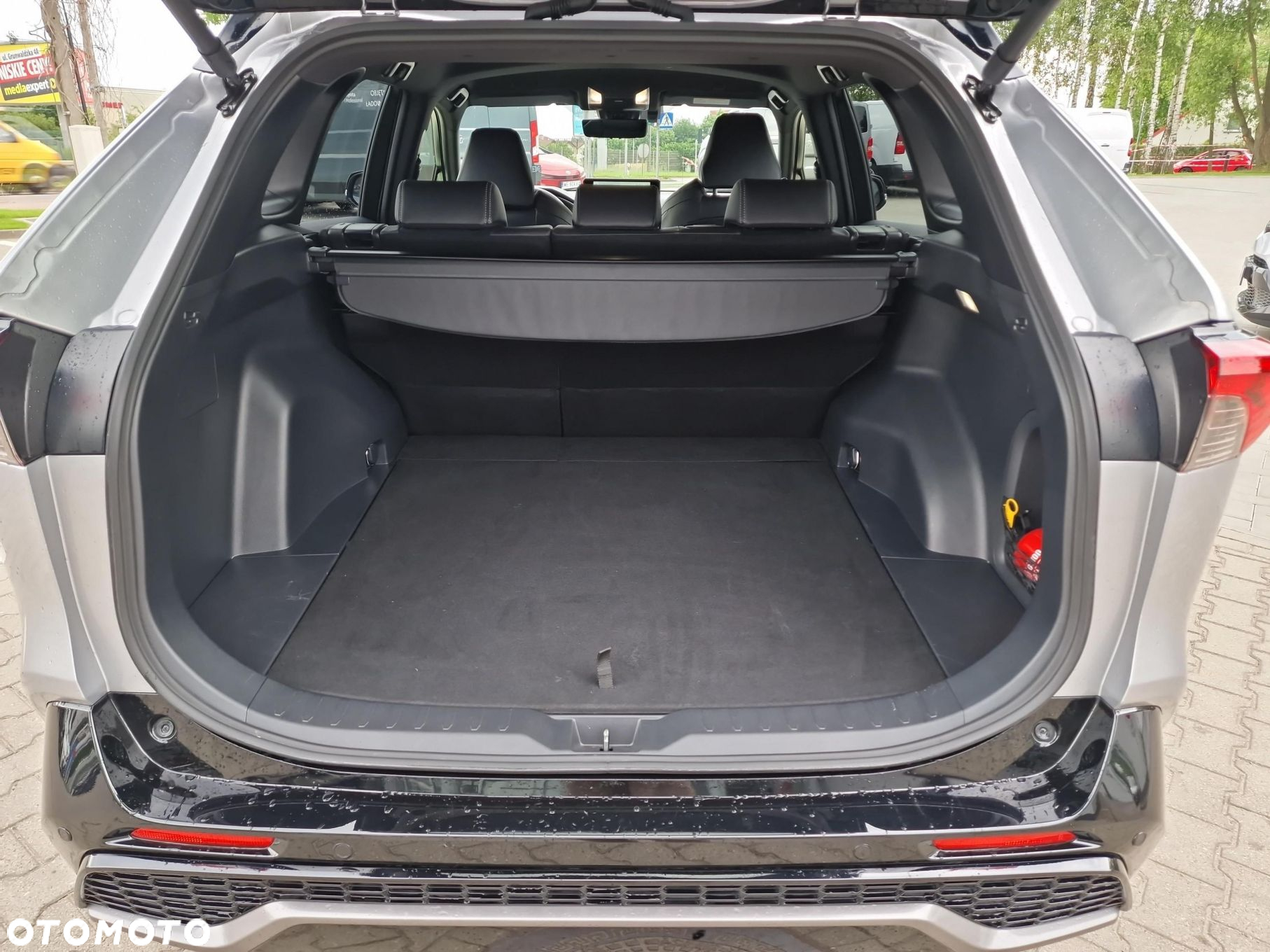 Toyota RAV4 - 14