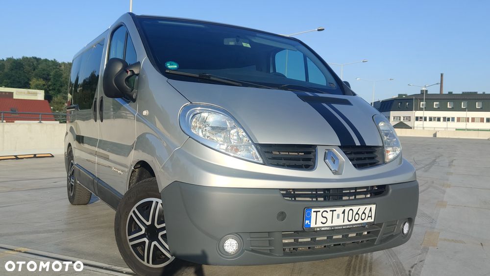 Renault Trafic 2.5 dCi 150 FAP Passenger L1H1 Quickshift Privilège - 27