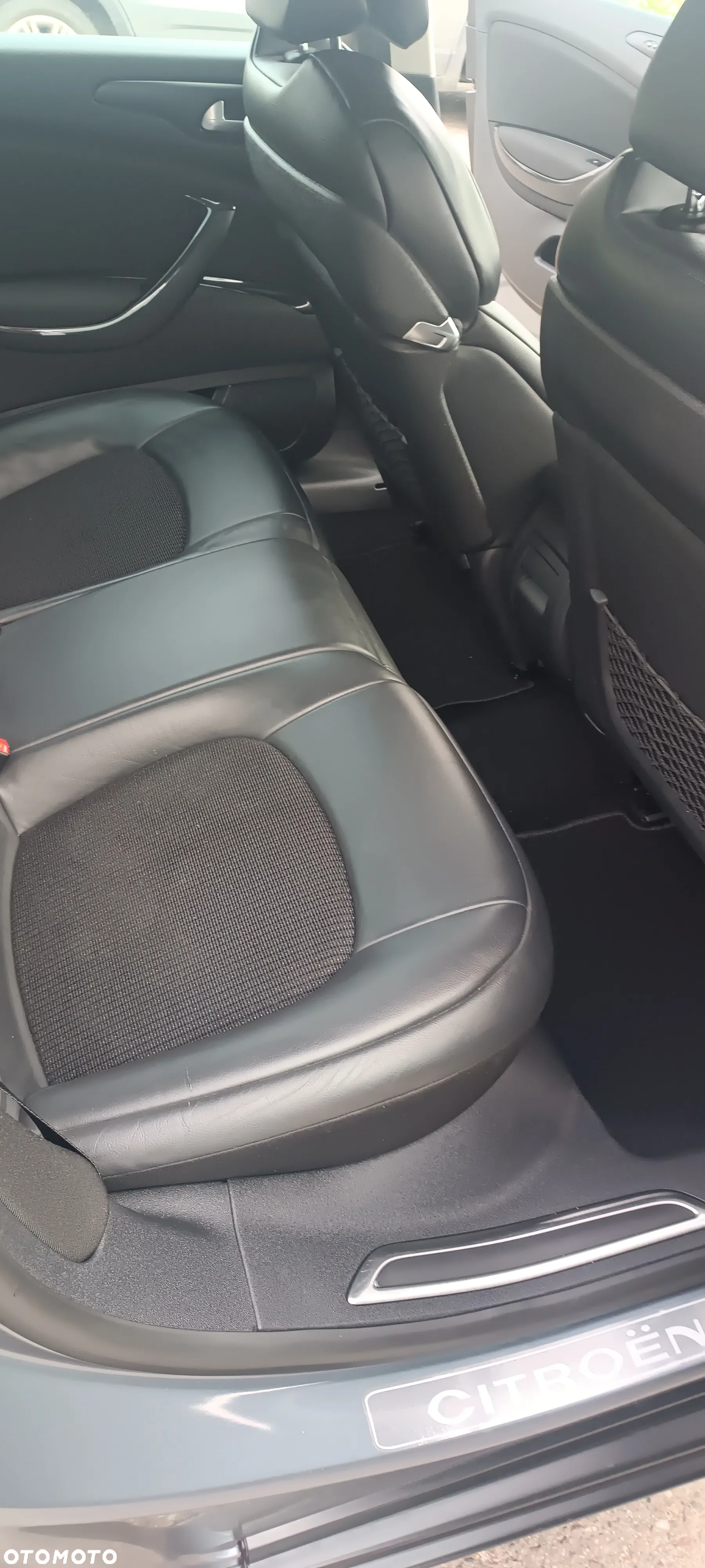 Citroën C5 2.0 HDi Exclusive - 33