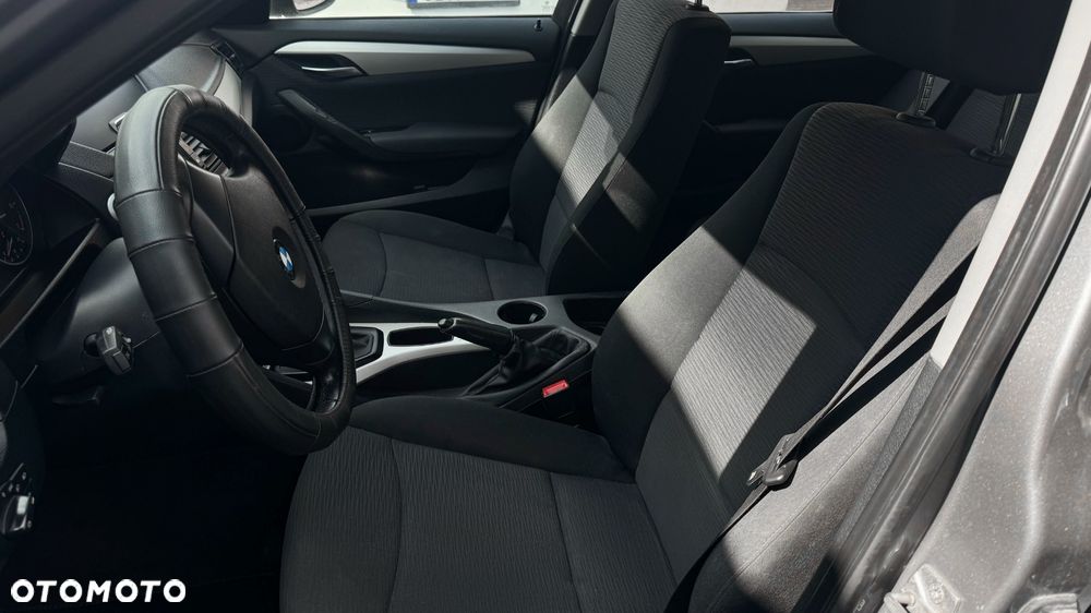 BMW X1 sDrive18i - 6