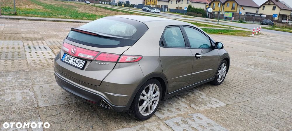 Honda Civic 1.8 Sport - 13