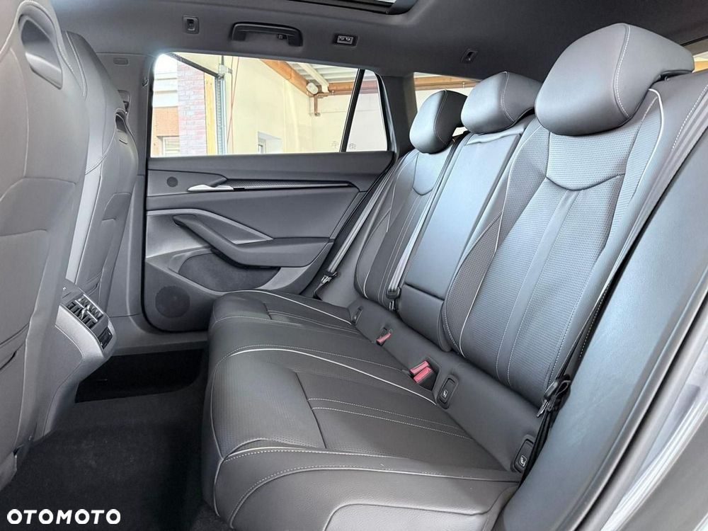 Skoda Superb 1.5 TSI iV DSG Sportline - 15