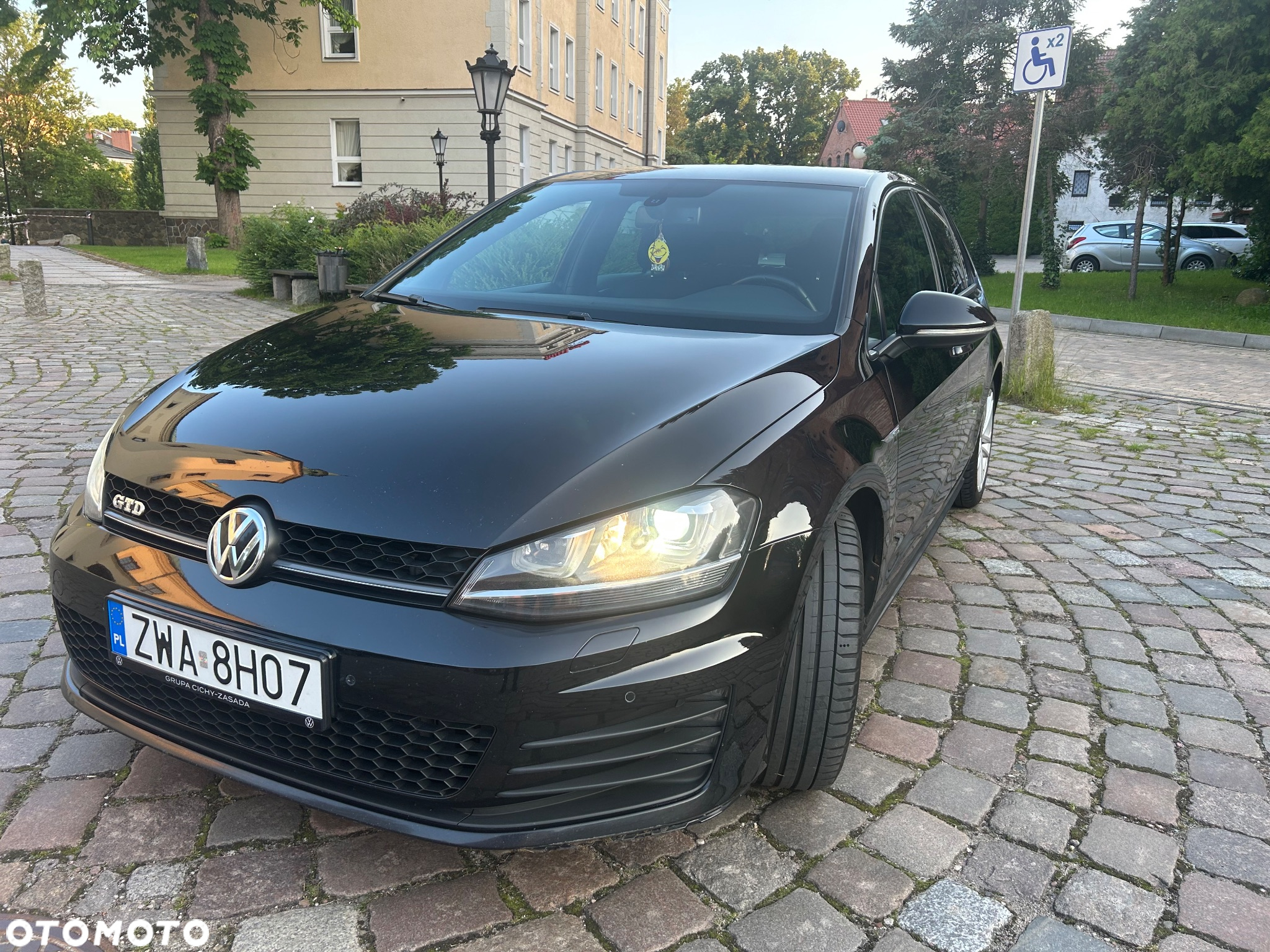 Volkswagen Golf VII 2.0 TDI BMT GTD - 2