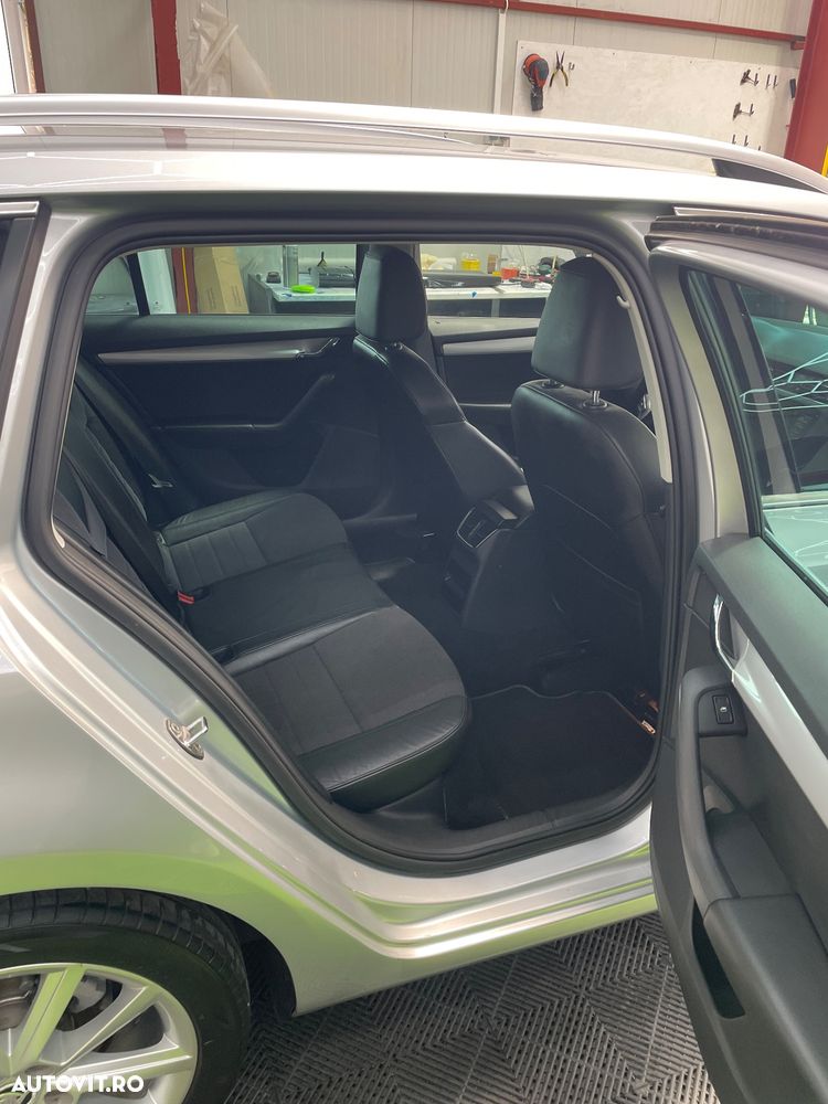 Skoda Octavia 1.6 TDI DSG Ambition - 10