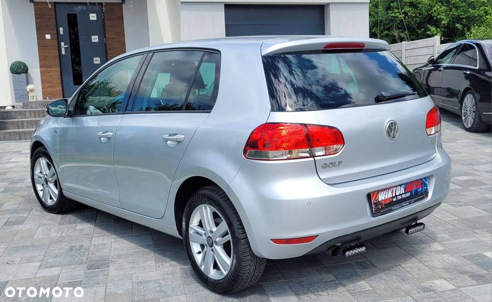 Volkswagen Golf - 4