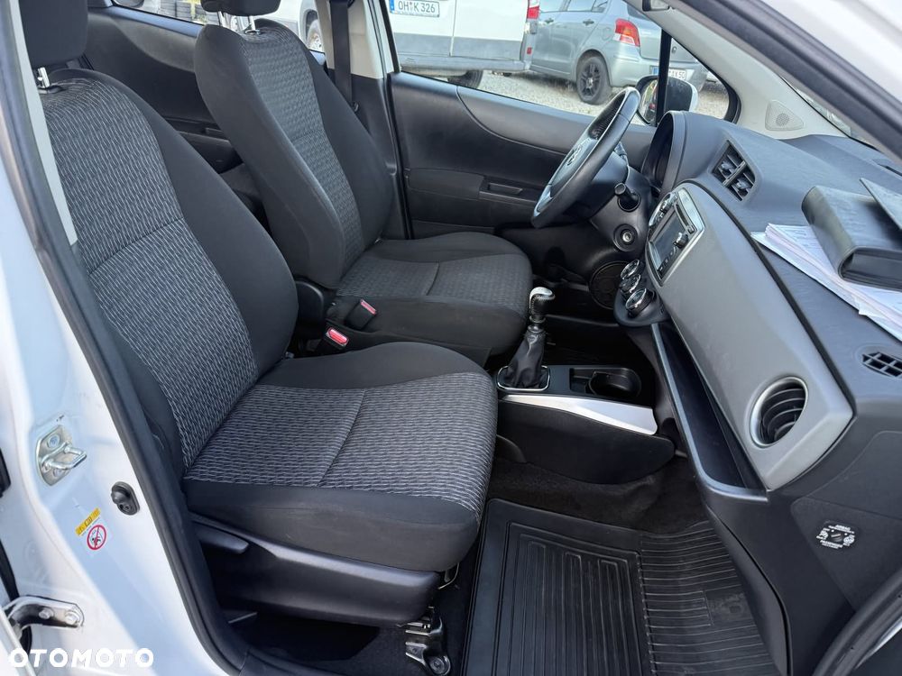 Toyota Yaris 1.33 VVT-i Edition 2014 - 22