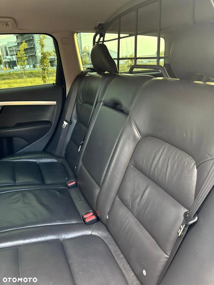 Volvo V70 D5 Geartronic Kinetic - 18