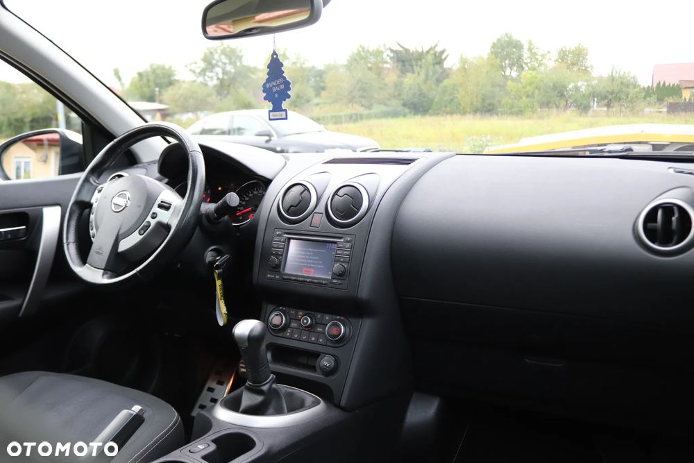 Nissan Qashqai 1.6 I-Way - 29