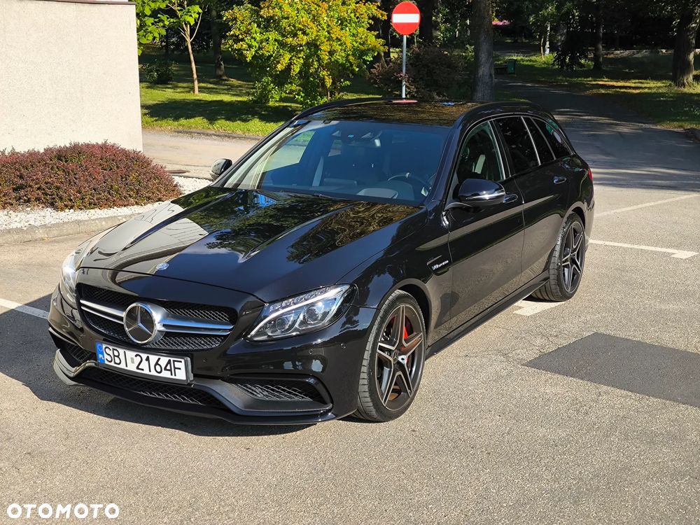 Mercedes-Benz Klasa C AMG 63 S AMG Speedshift 7G-MCT - 2