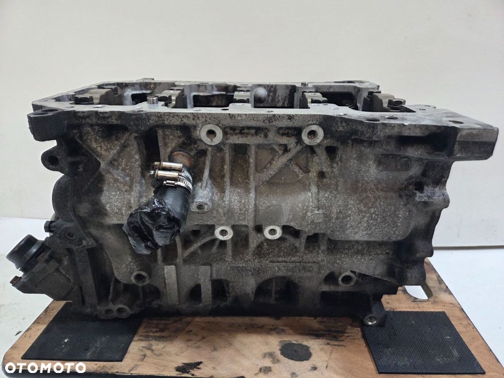 BLOK SILNIKA BMW E60 N47D20A 7797922 - 6