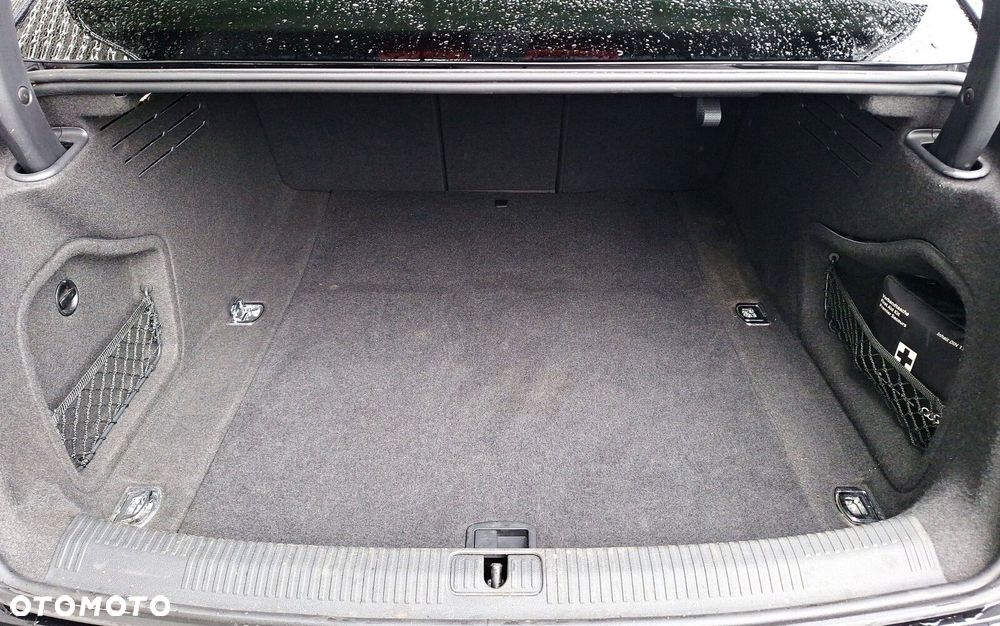 Audi A4 Limousine 35 TDI mHEV S Line S tronic - 23
