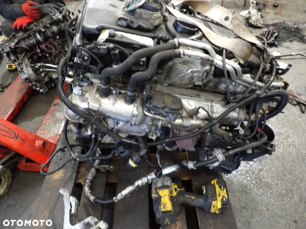 BMW - G30,G31,F15 - B57 , 3.0d , 265KM , 90tys - KOMPLETNY SILNIK - 2
