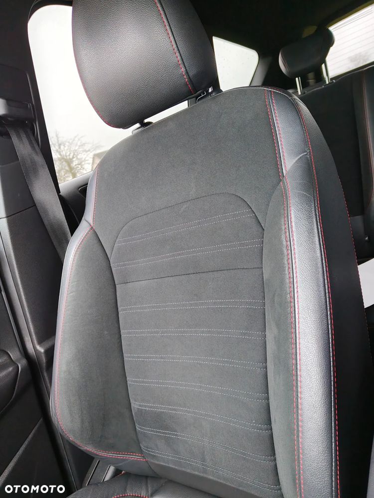 Ford Kuga 2.0 TDCi FWD ST-Line - 30