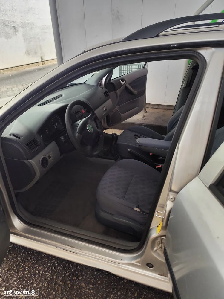 Skoda Octavia Break 1.9 TDi SLX - 11