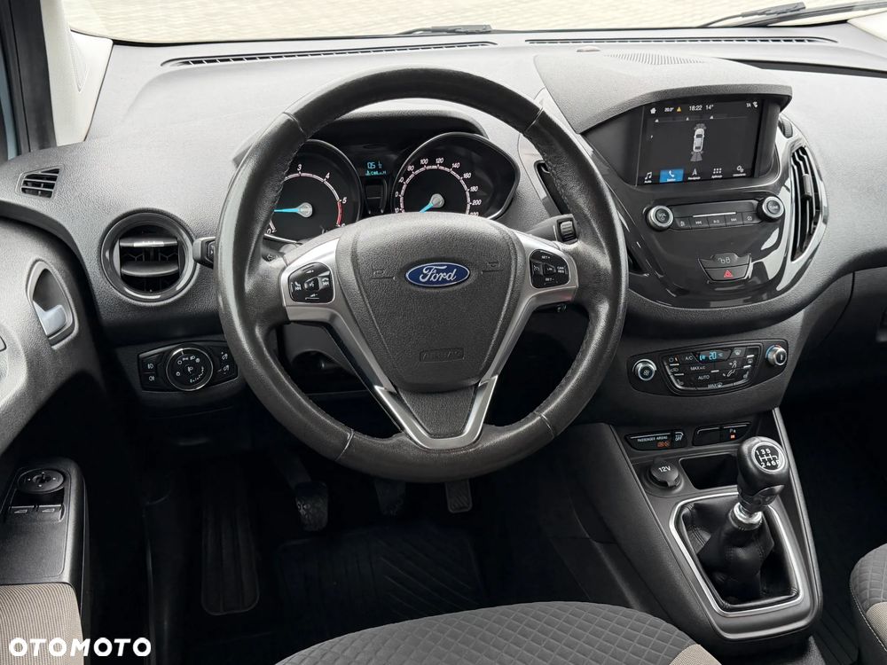 Ford Tourneo Courier 1.5 TDCi Trend - 26