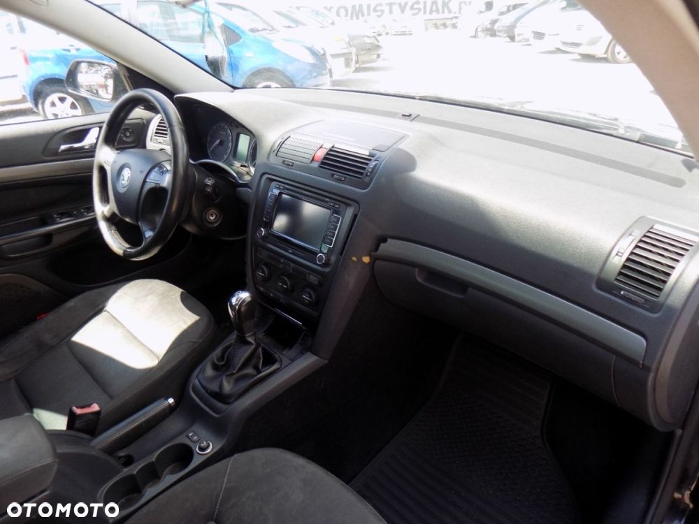 Skoda Octavia - 6