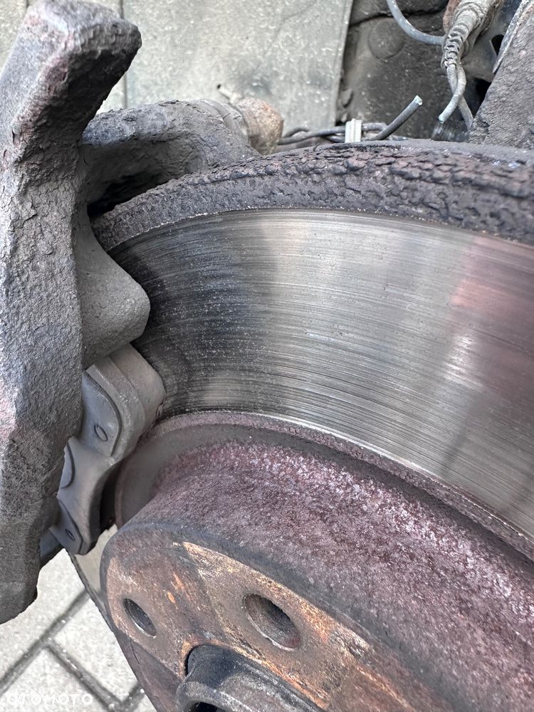 Peugeot 407 2.0 HDI Premium - 11