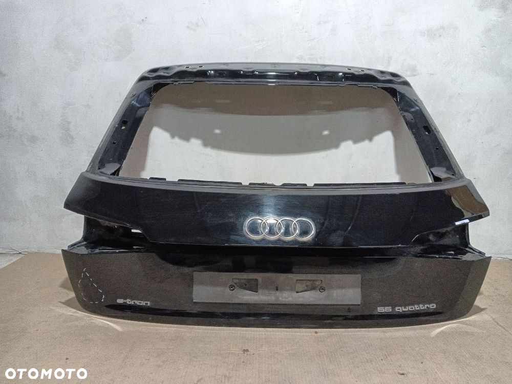 TYLNA KLAPA BAGAŻNIKA AUDI E-TRON 4KE - 1