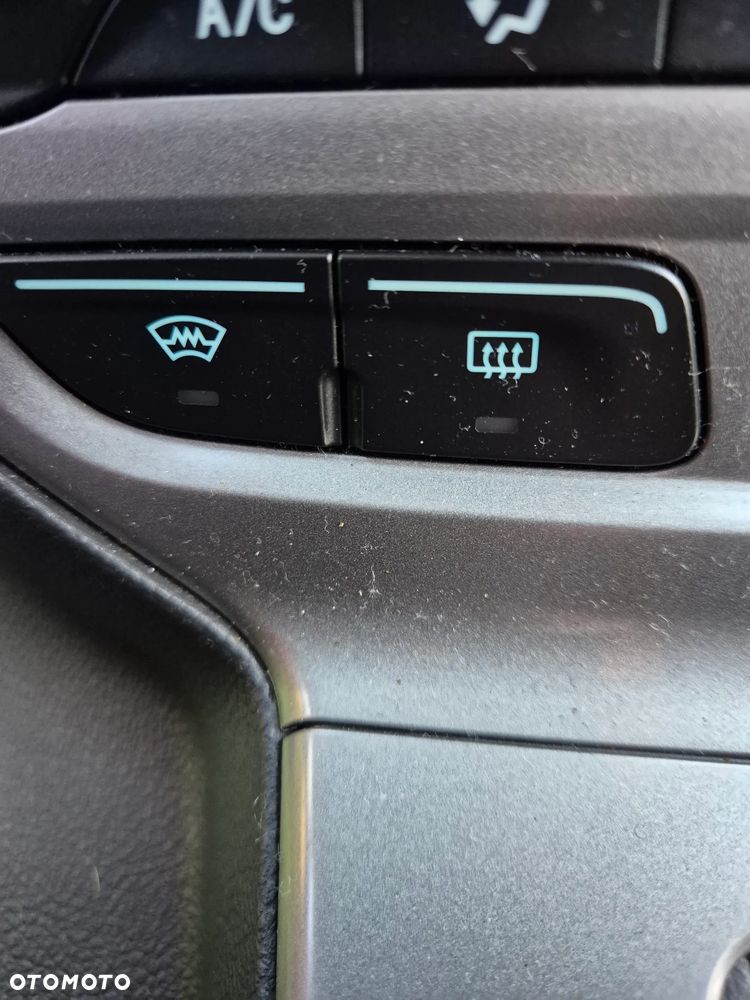 Ford Focus - 20