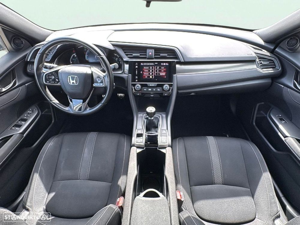 Honda Civic 1.0 i-VTEC Elegance CVT Navi - 14
