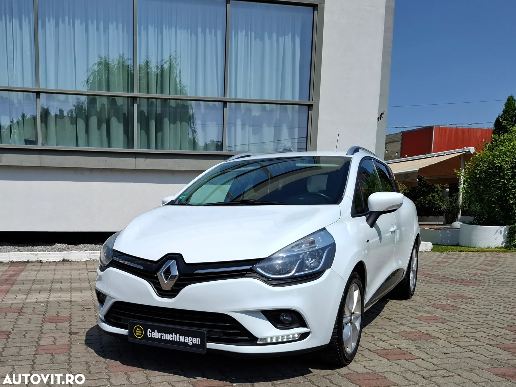 Renault Clio Estate 1.2 Life - 11