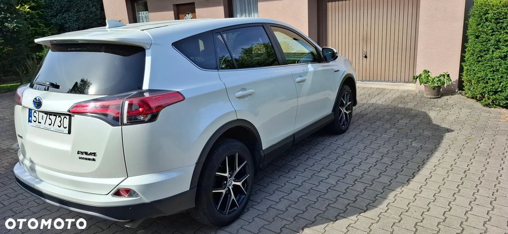 Toyota RAV4 - 3