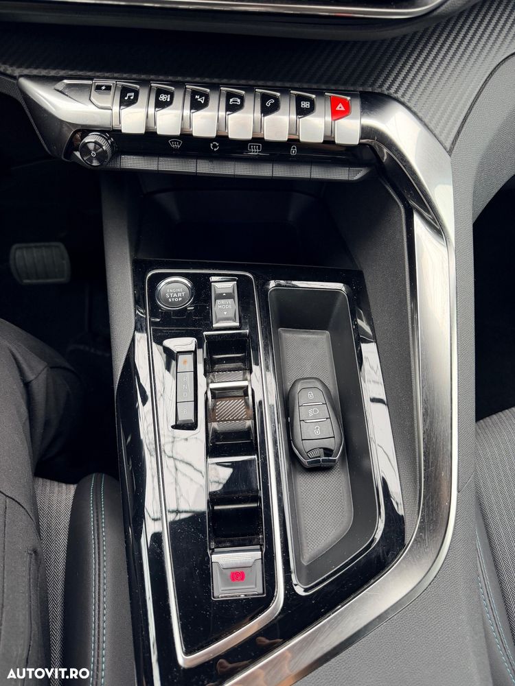 Peugeot 3008 PHEV 180 EAT8 Allure Pack - 10