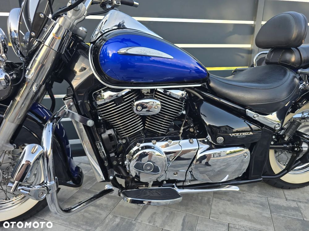 Suzuki VL 800 Volusia - 9