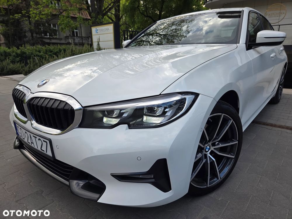 BMW Seria 3 320i xDrive - 2