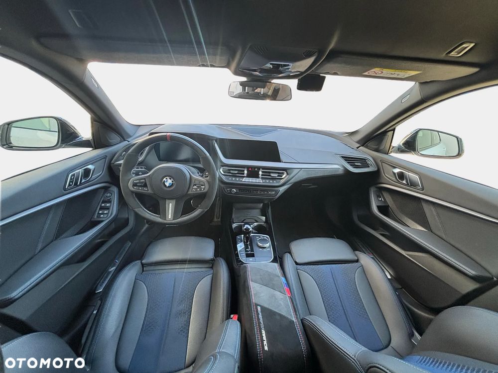 BMW Seria 2 220i M Sport - 24