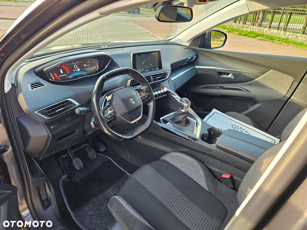 Peugeot 5008 BlueHDi 130 Allure - 8