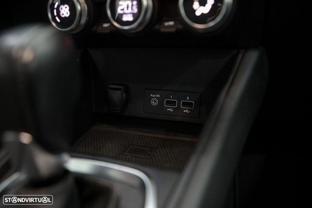 Renault Captur 1.3 TCe Exclusive EDC - 30