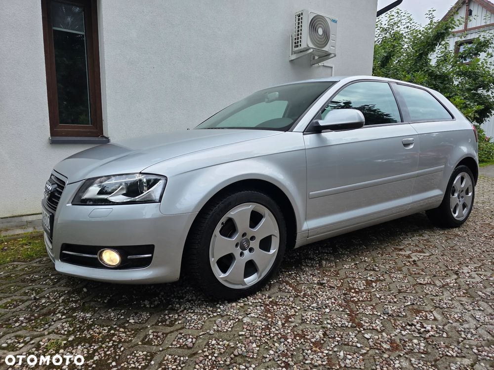 Audi A3 3-drzwiowe 1.6 TDI DPF Ambition - 22