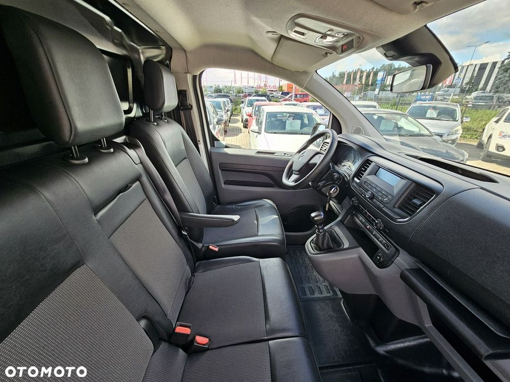 Opel Vivaro - 28