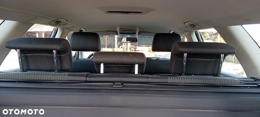 Audi A4 Avant 2.0 TDI - 17