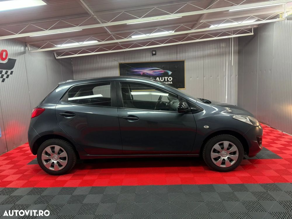 Mazda 2 - 21
