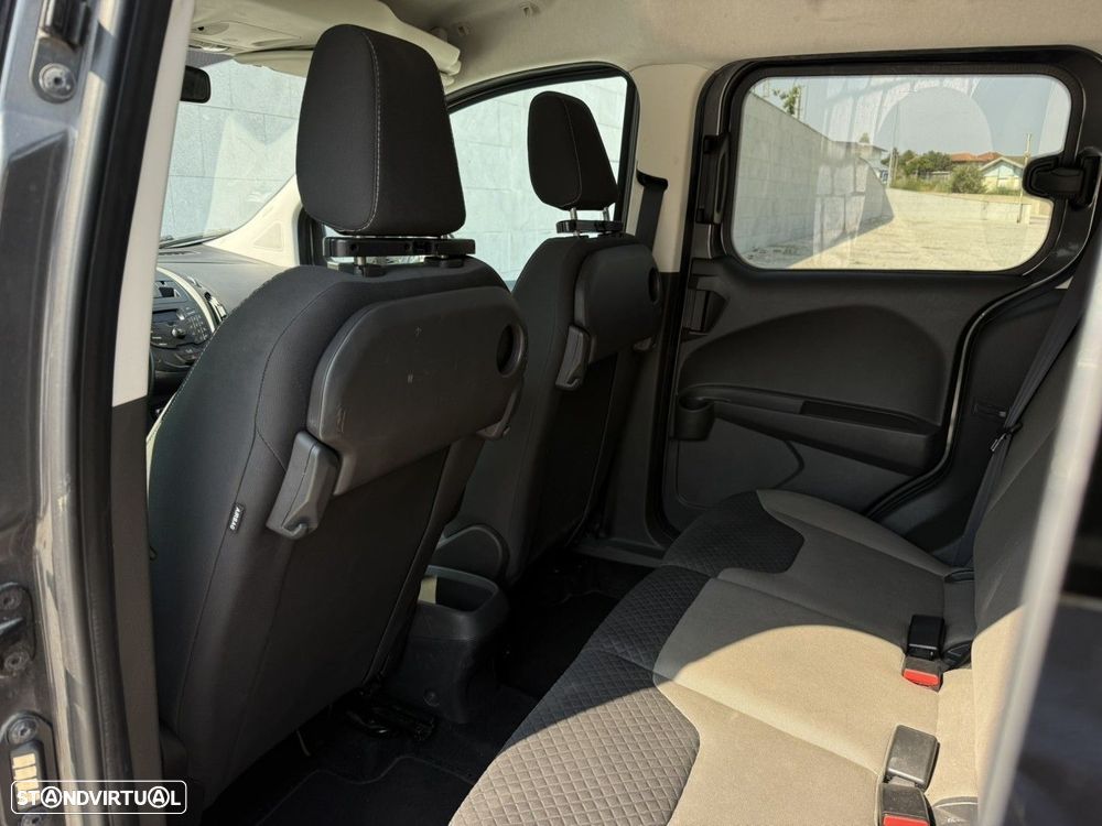 Ford Tourneo Courier 1.0 EcoBoost S&S Trend — fotografia 13