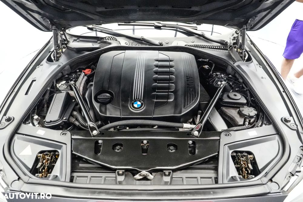 BMW Seria 5 - 26