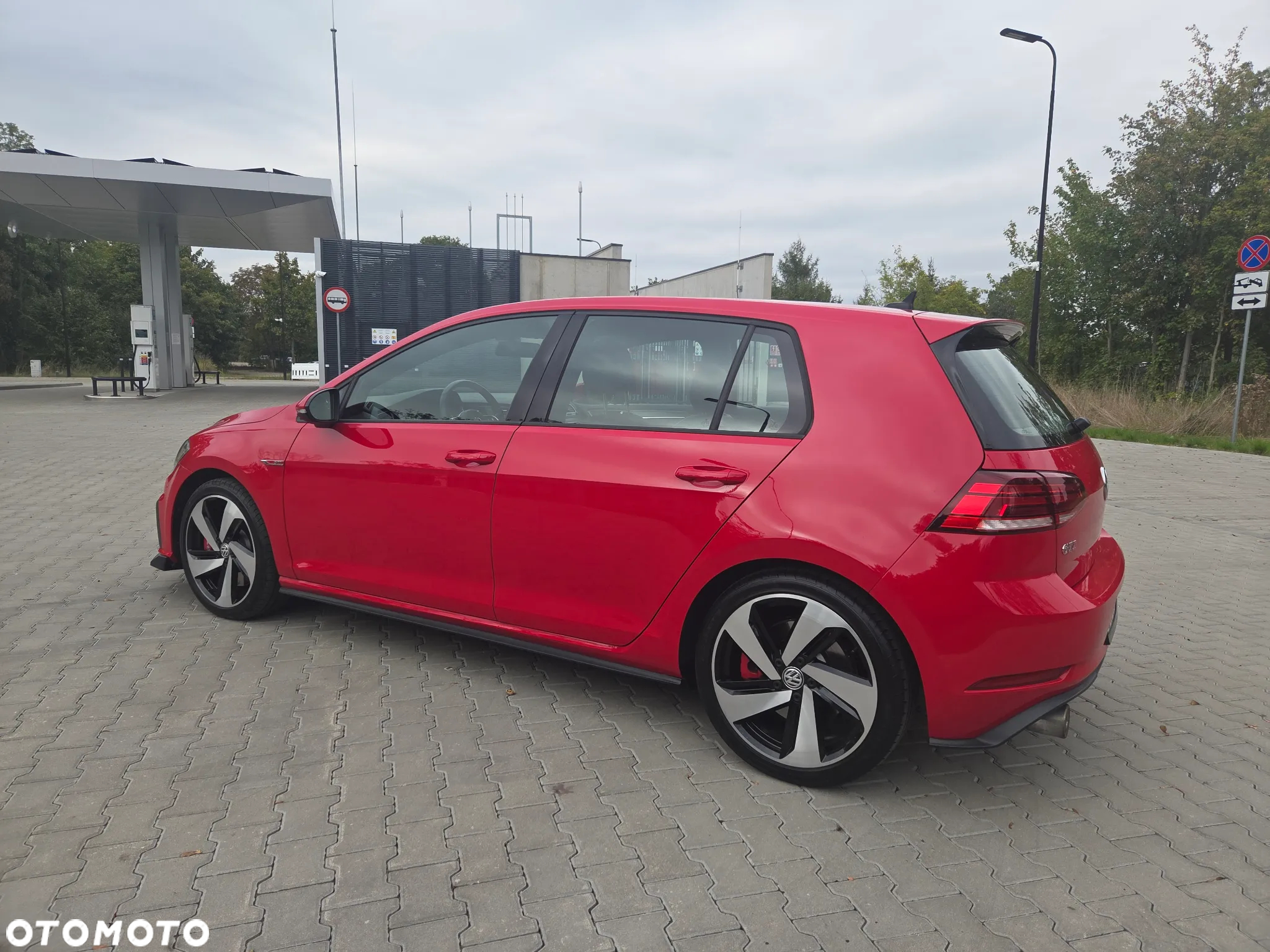 Volkswagen Golf - 3