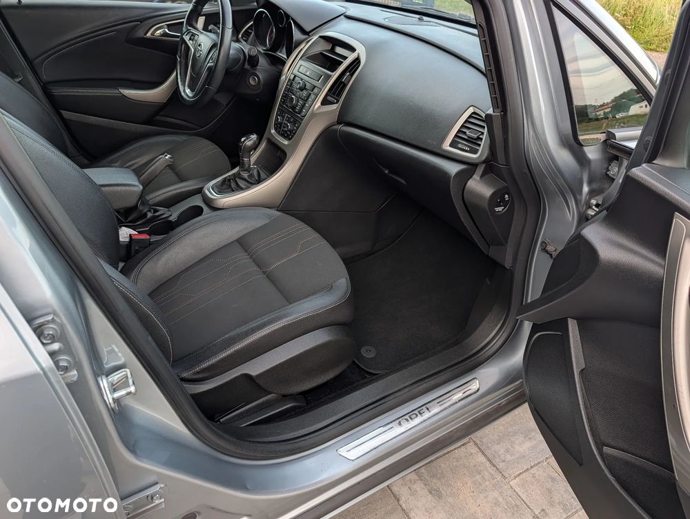 Opel Astra 1.4 T Active - 24