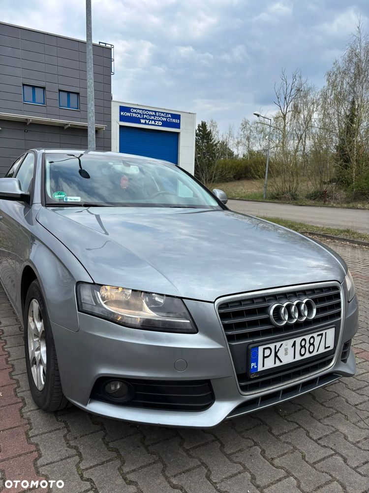 Audi A4 Limousine - 2