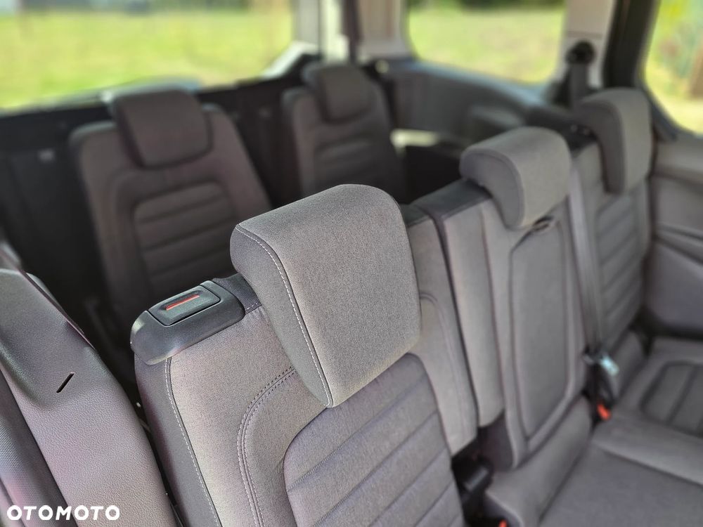 Ford Tourneo Connect Gr 1.5 TDCi Titanium - 11