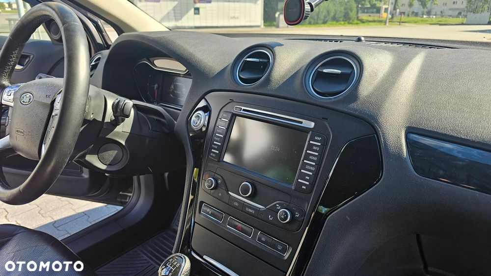 Ford Mondeo 2.0 TDCi Titanium - 15