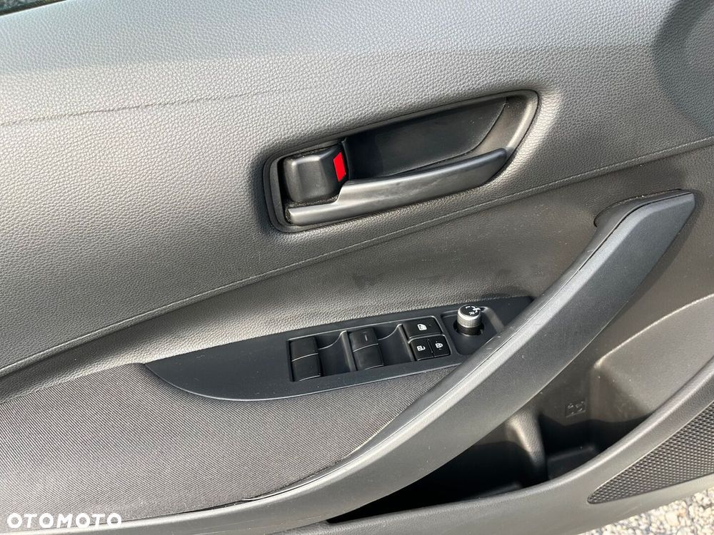 Toyota Corolla 1.2 T Active - 24