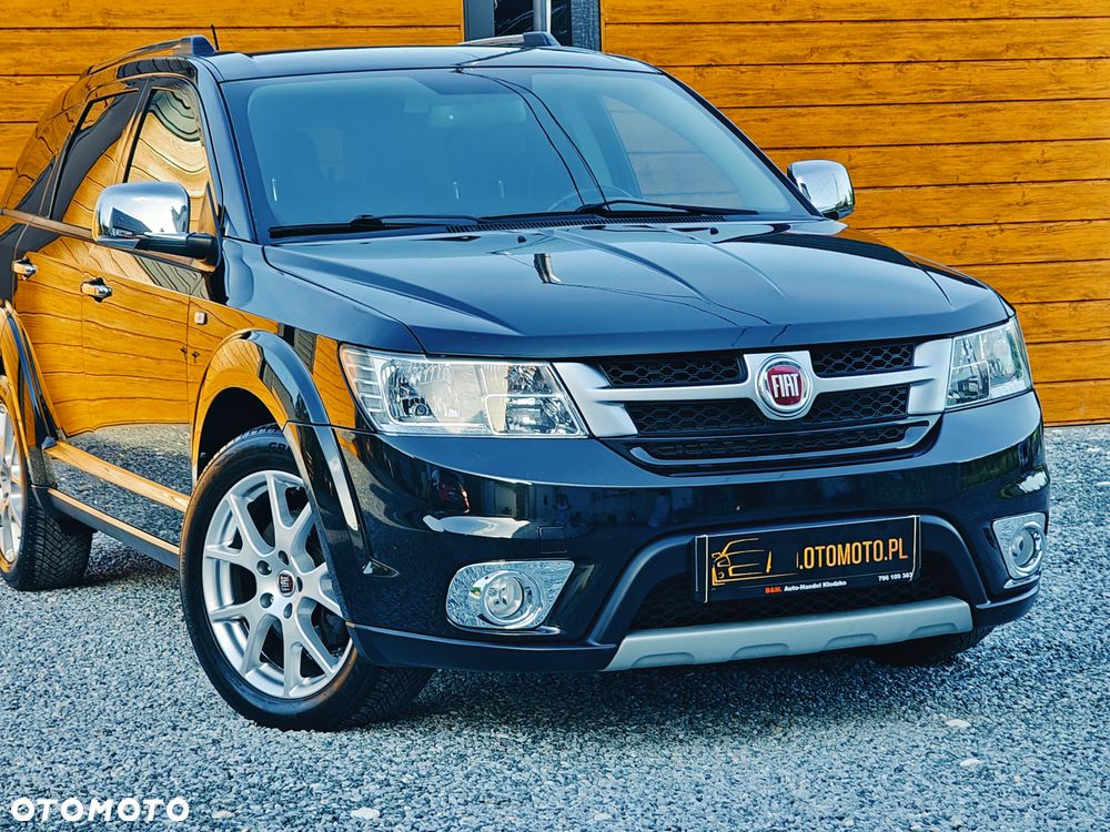 Fiat Freemont 2.0 Multijet 16V DPF Automatik Allrad Lounge - 2