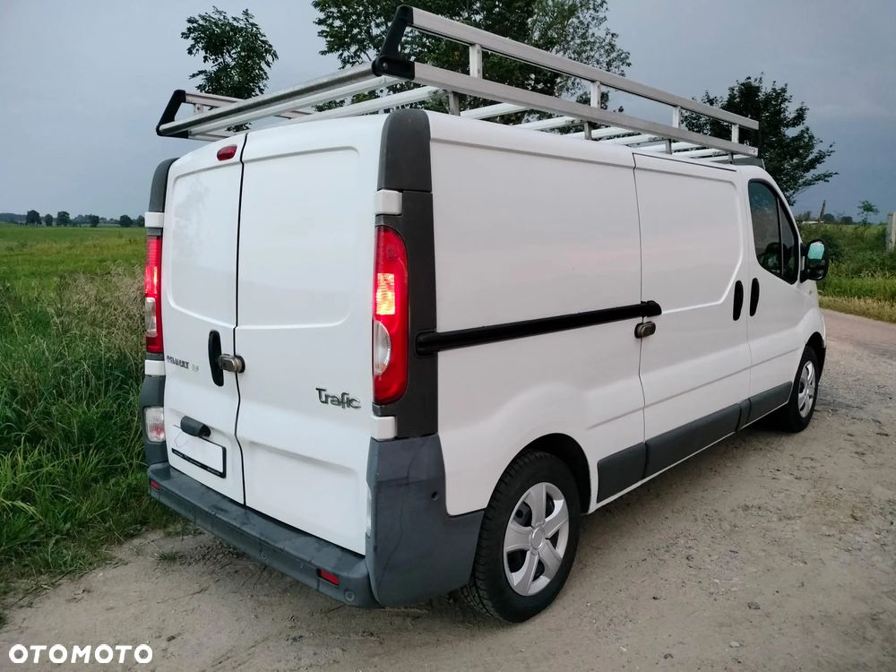 Renault trafic - 18